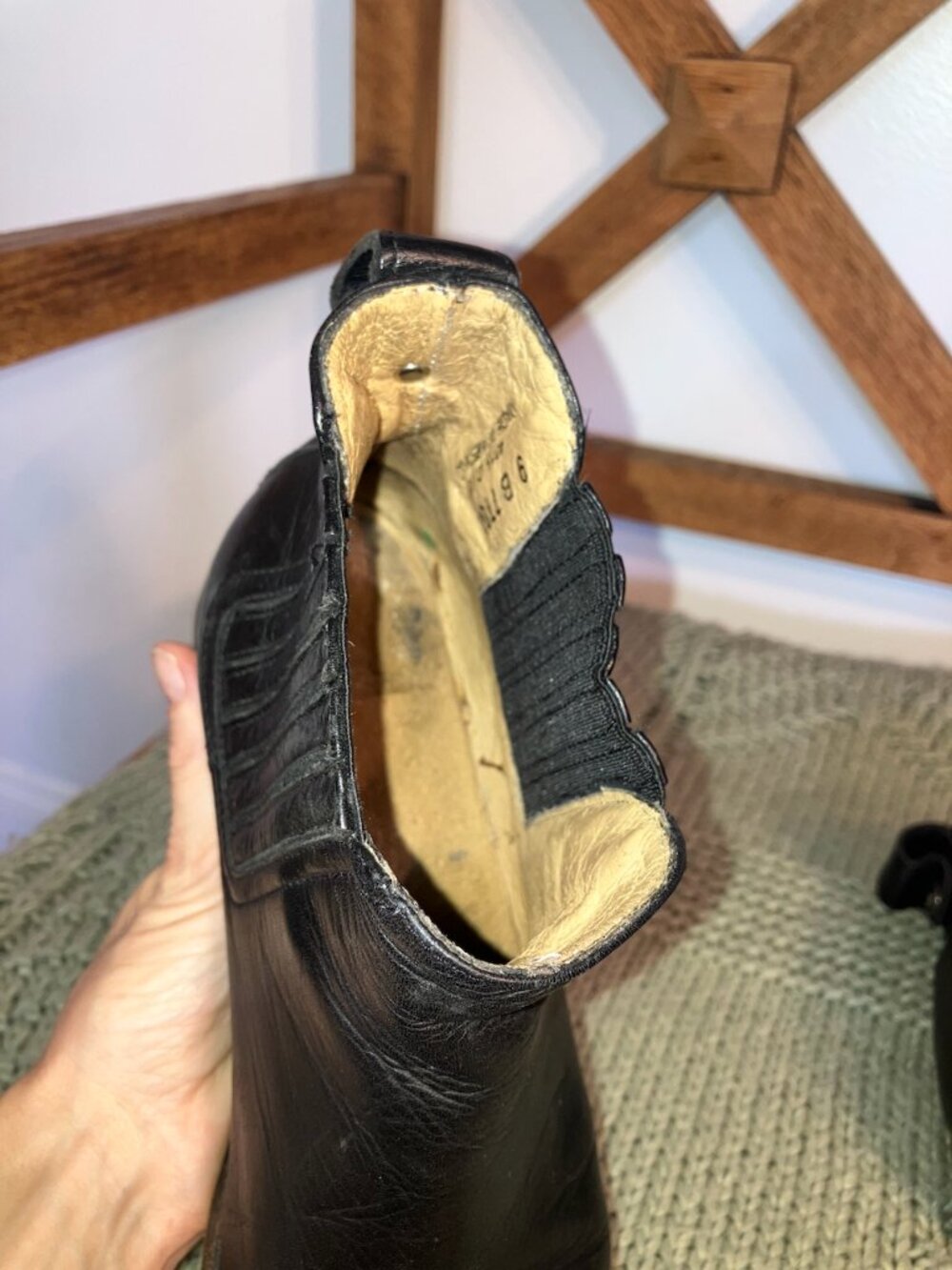 Vintage Frye Chelsea Boots - Picture 6 of 6
